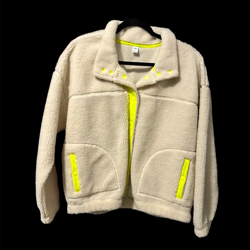 Pre-Loved Old Navy Active Button Up Coat